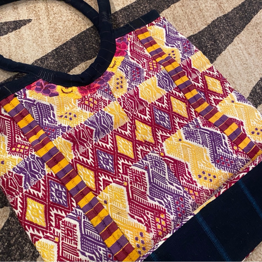 Bag, Colorful Patterned Tote - Picture 9 of 10
